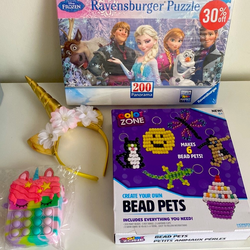 Ravensburger Disney Frozen Panorama Puzzle & Bead Pets Set + 2 Bonus items